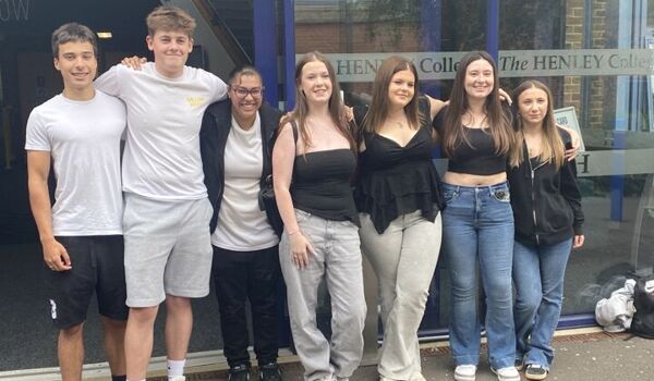 Henley College Celebrates Results, Secures Oxbridge Success and Outperforms National Standards 